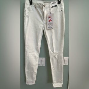Rewash Brand size 9 Joey distressed Ultra Stretch Classic Rise Jegging in white